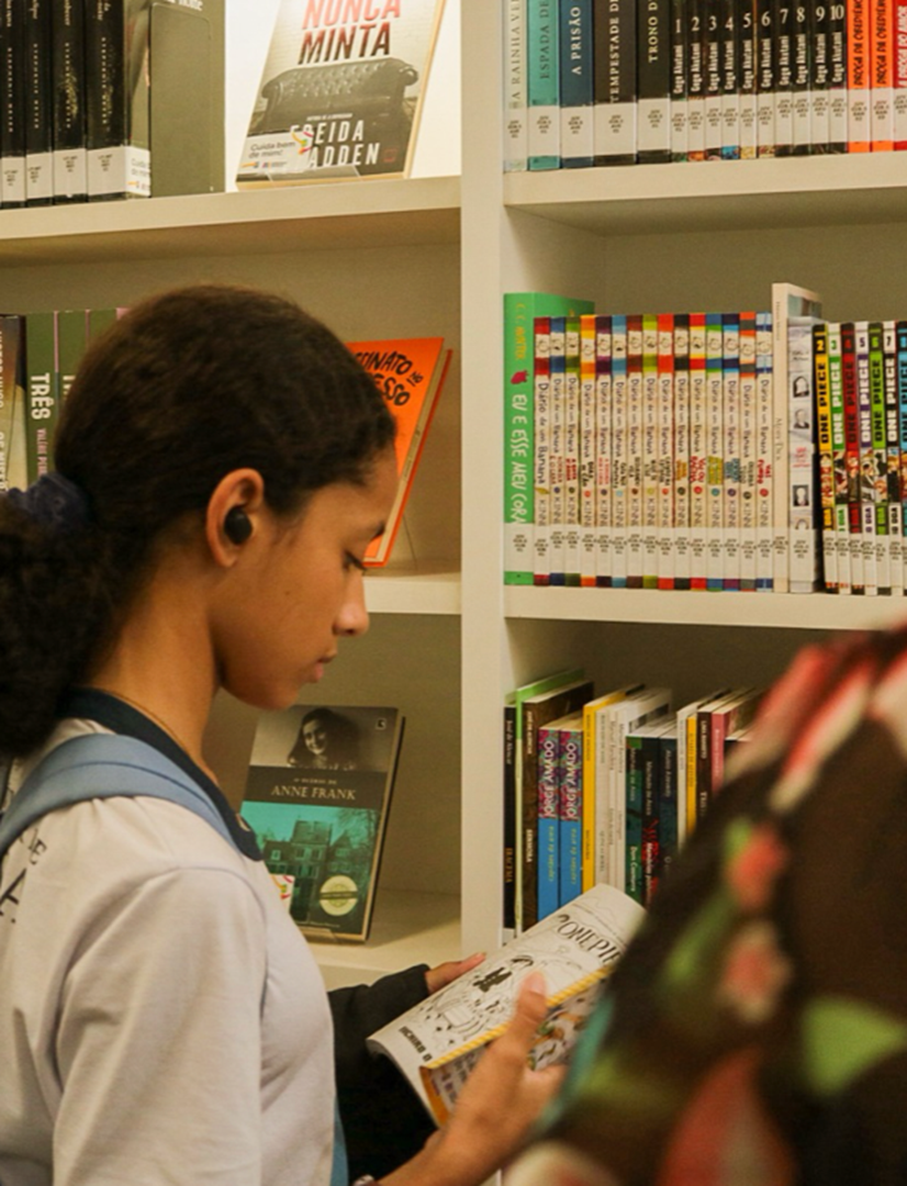 Foto 2 — Biblioteca Transcol